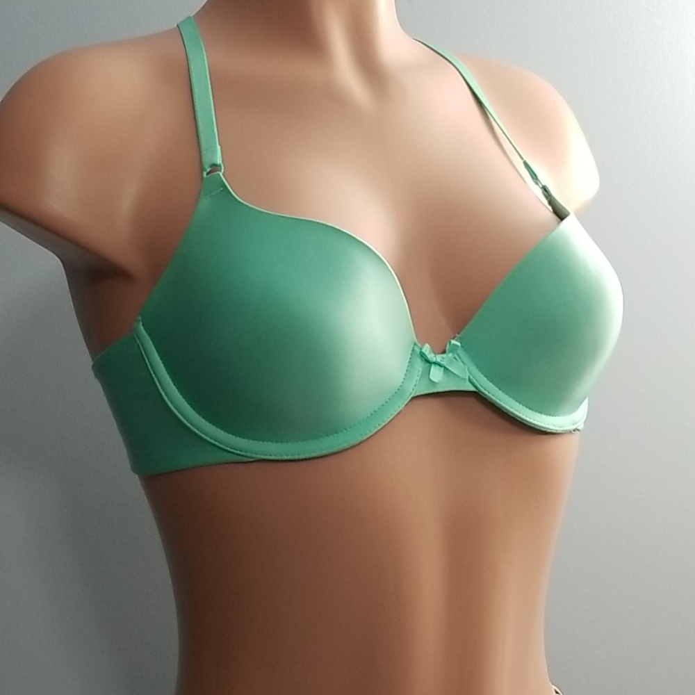 VICTORIA SECRET SEA FOAM GREEN  BRA